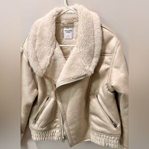Abercrombie & Fitch Women's Off-White Teddy Jacket